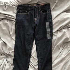 DARK WASH JEANS
